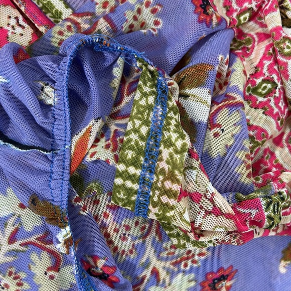 Free People Havana Blue Floral Print Sleeveless Surplice top, sz XS - Picture 11 of 13